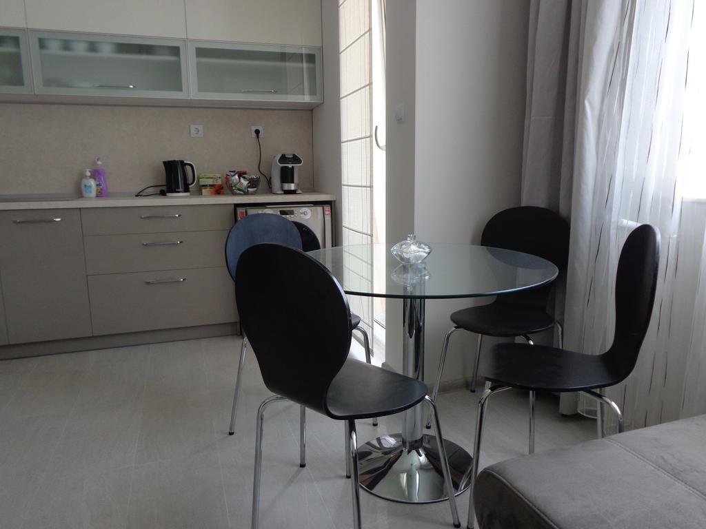 Luxury Apartment Lazur 2 Burgas Exteriör bild