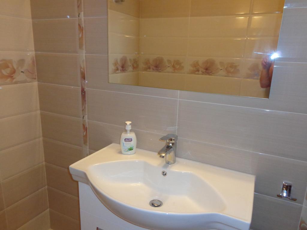 Luxury Apartment Lazur 2 Burgas Exteriör bild